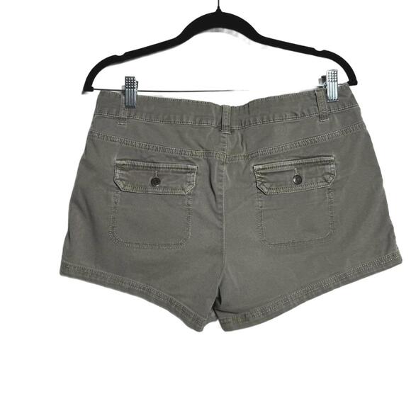 Y2K Grunge 2000s Green Cargo Short Shorts - Picture 4 of 5